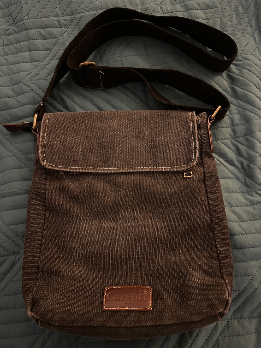 Cargo Dark Brown Canvas Messenger Bag with Adjustable Strap